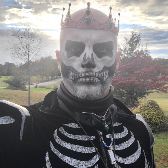 Meet your Posher, Erik - Picture 6 of 8